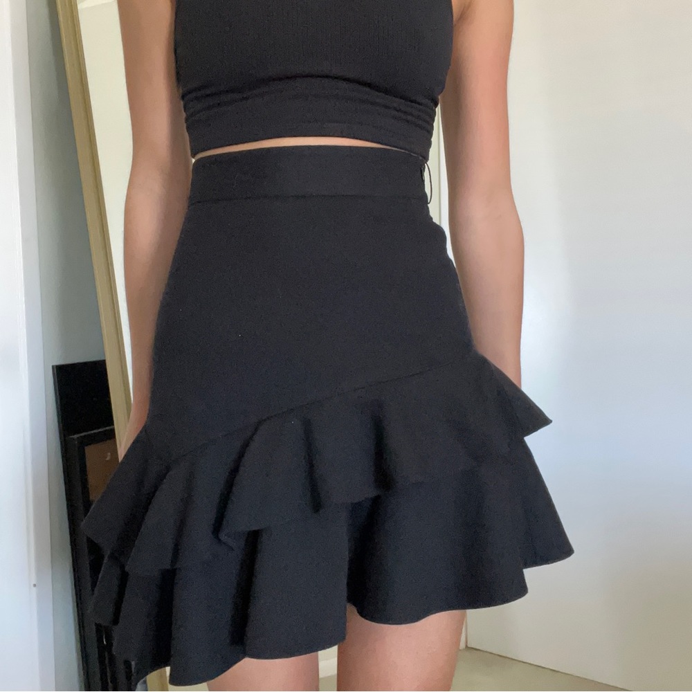 Ruffled high waisted wool skirt
